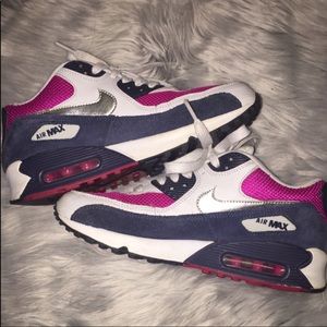 NIKE AIRMAX